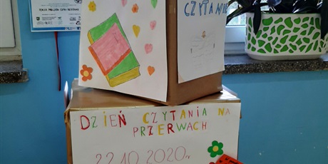 Powiększ grafikę: przerwa-na-czytanie-220699.jpg